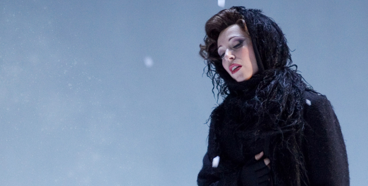 Erika Grimaldi Soprano di opera lirica - Press kit di presentazione per giornalisti e teatri